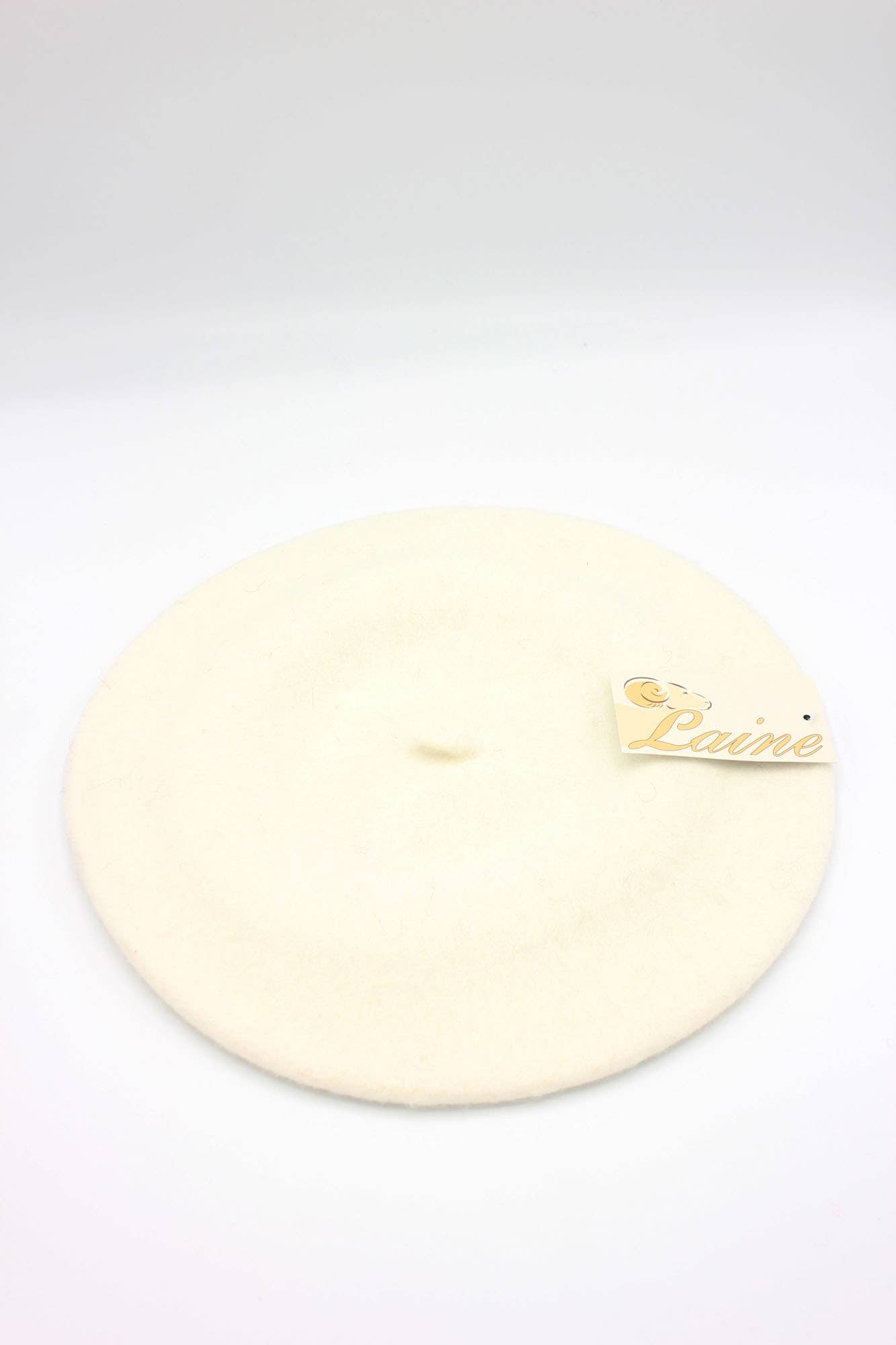 Classic beret in pure wool