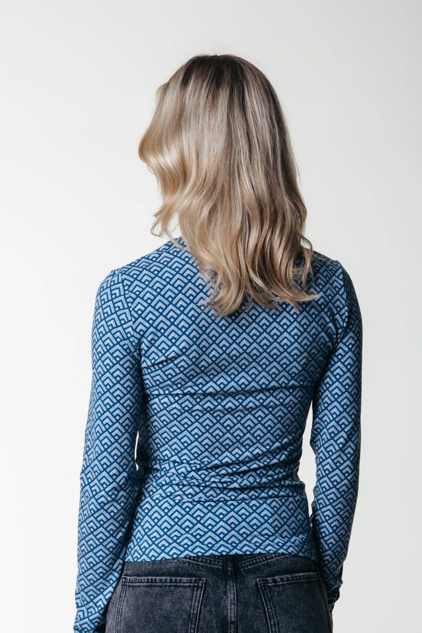 Colourful Rebel Geo Peached Top | Dark petrol
