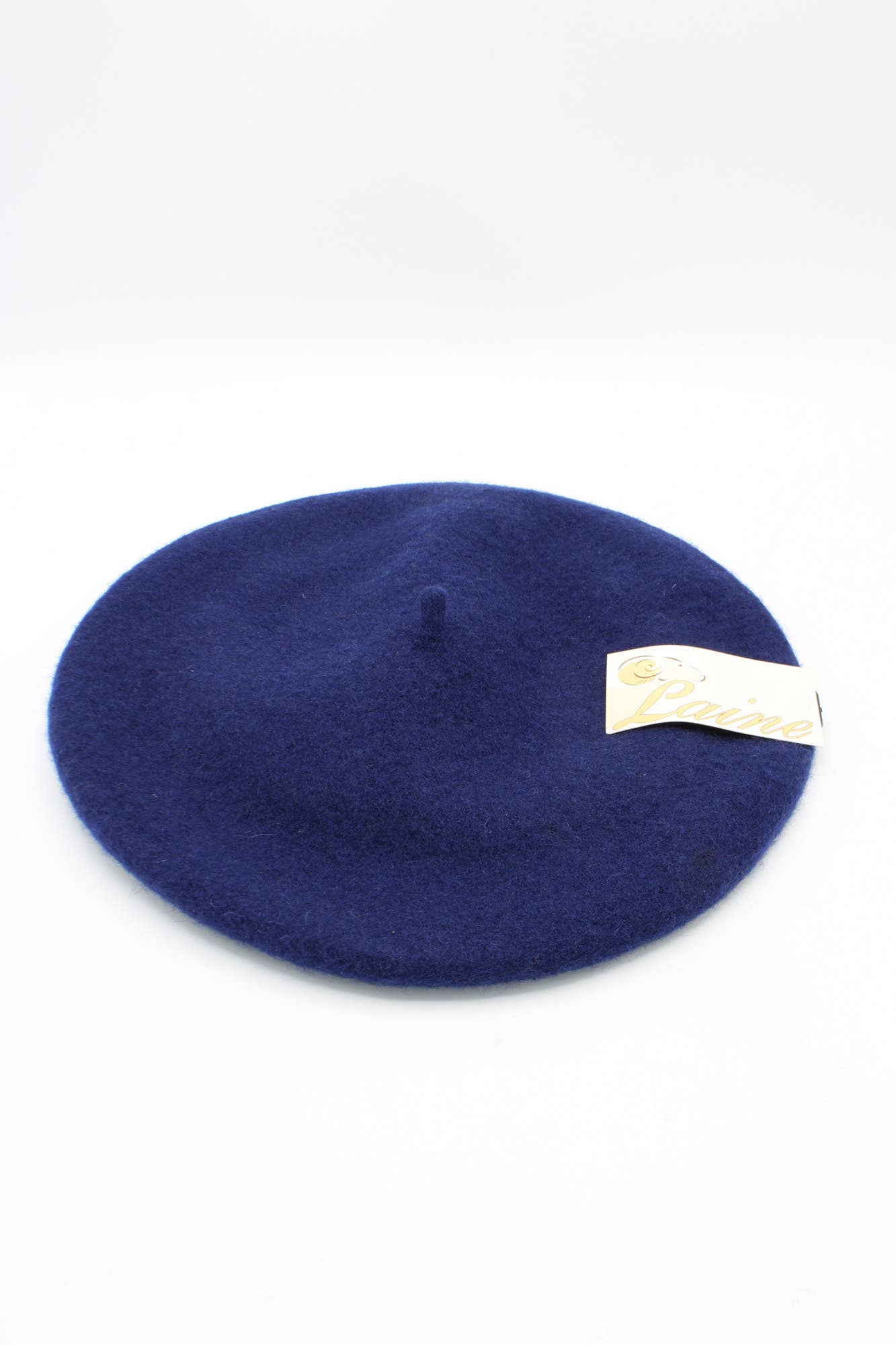 Classic beret in pure wool