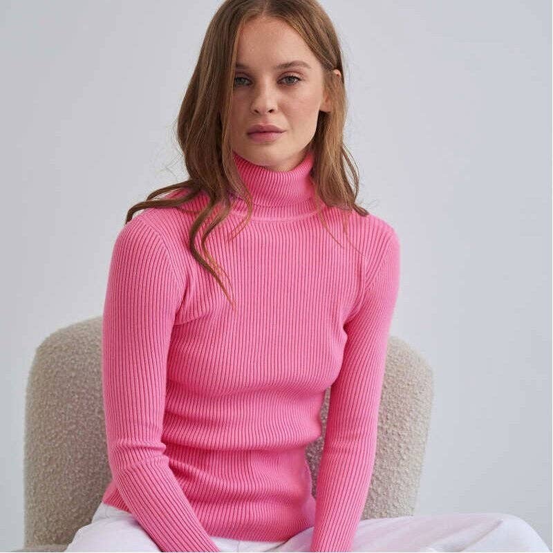 Alter'd Solid Color Turtleneck Knit Sweater