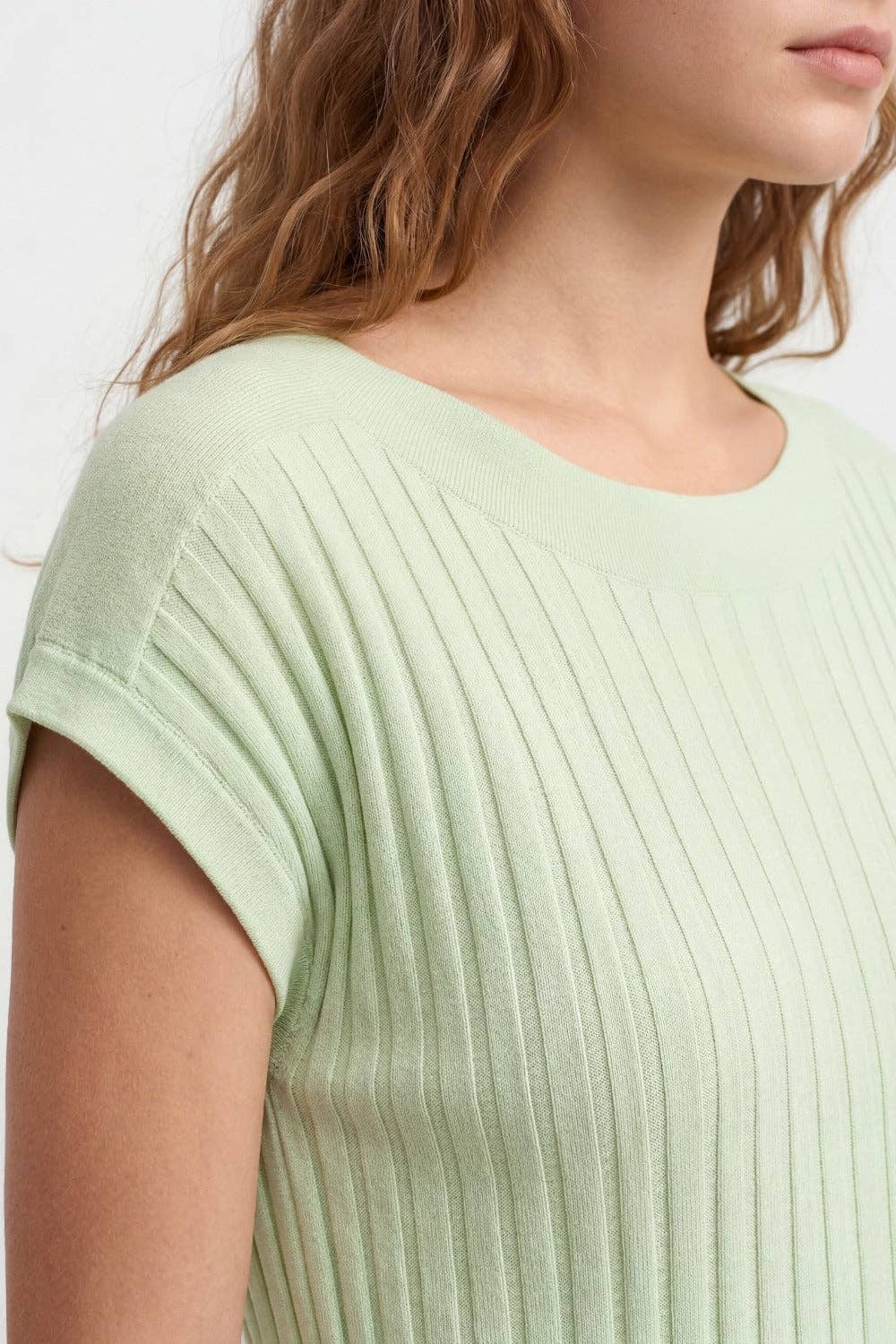 Q2 Ribbed Knit Relaxed Fit sweater in mint green
