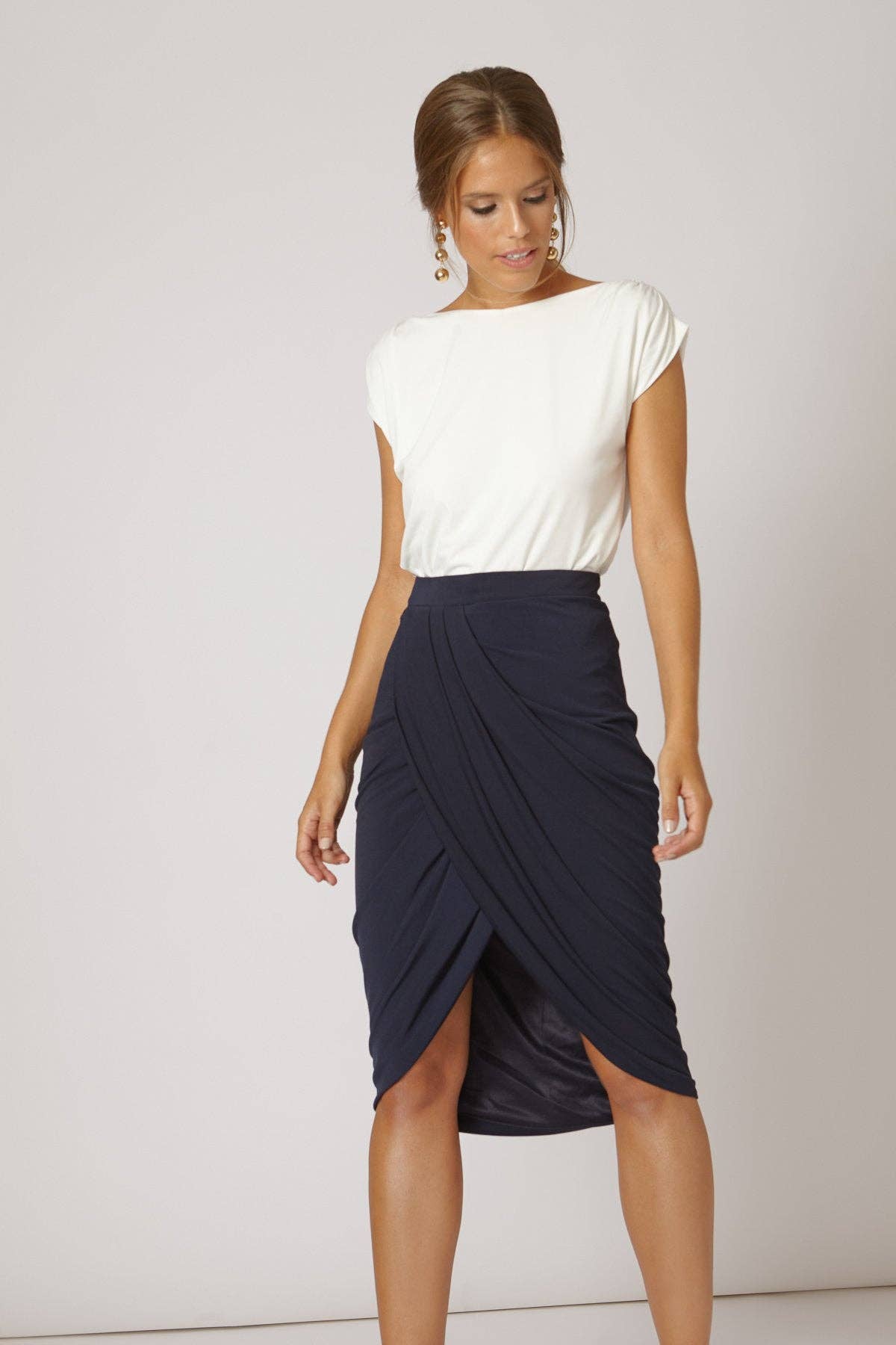 Bruna Dora Skirt Navy Blue · Iconics ·