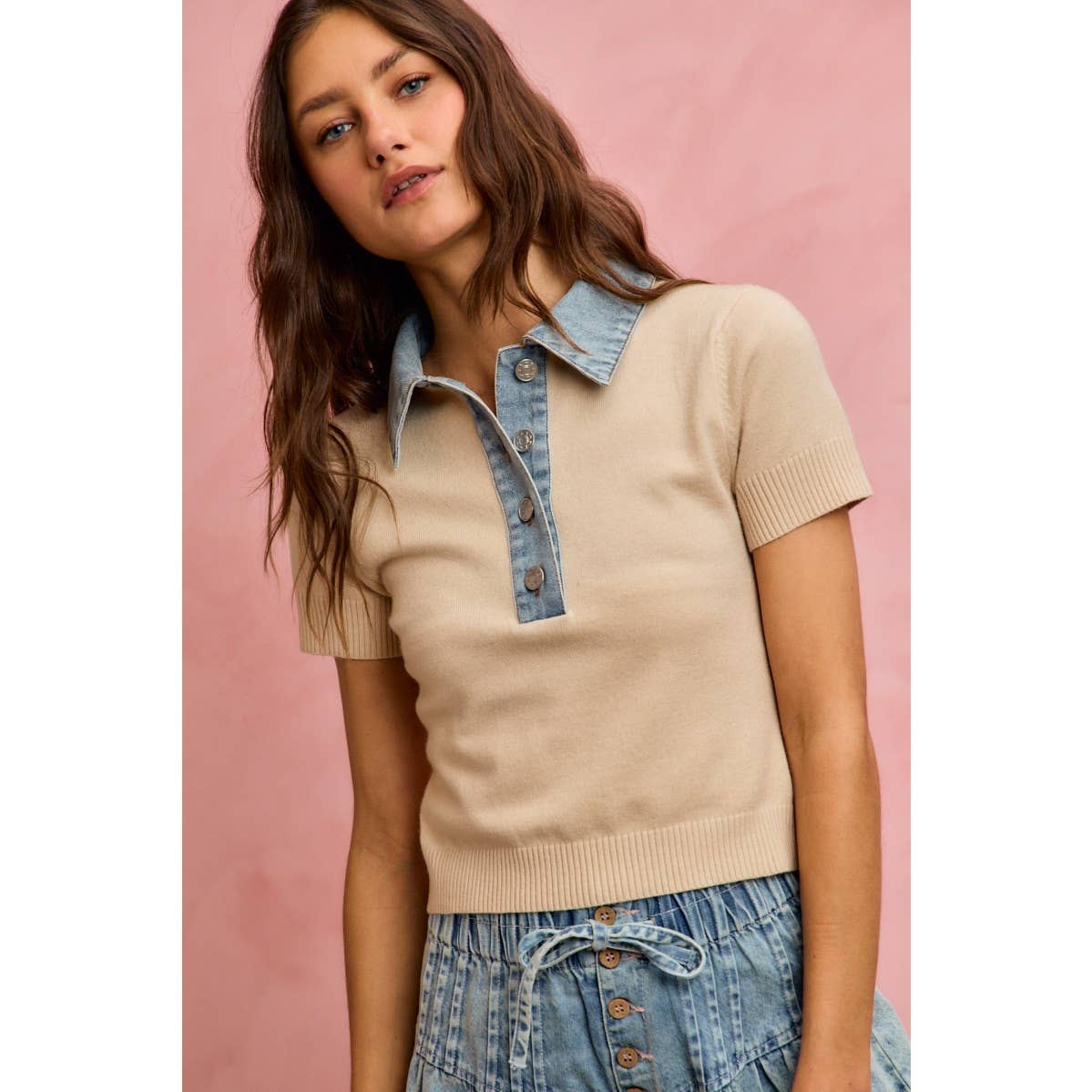 DENIM CONTRAST COLLARED SHORT SWEATER KNIT TOP