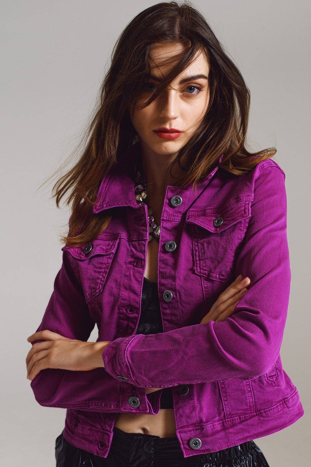 Q2 Slim denim trucker jacket in Magenta