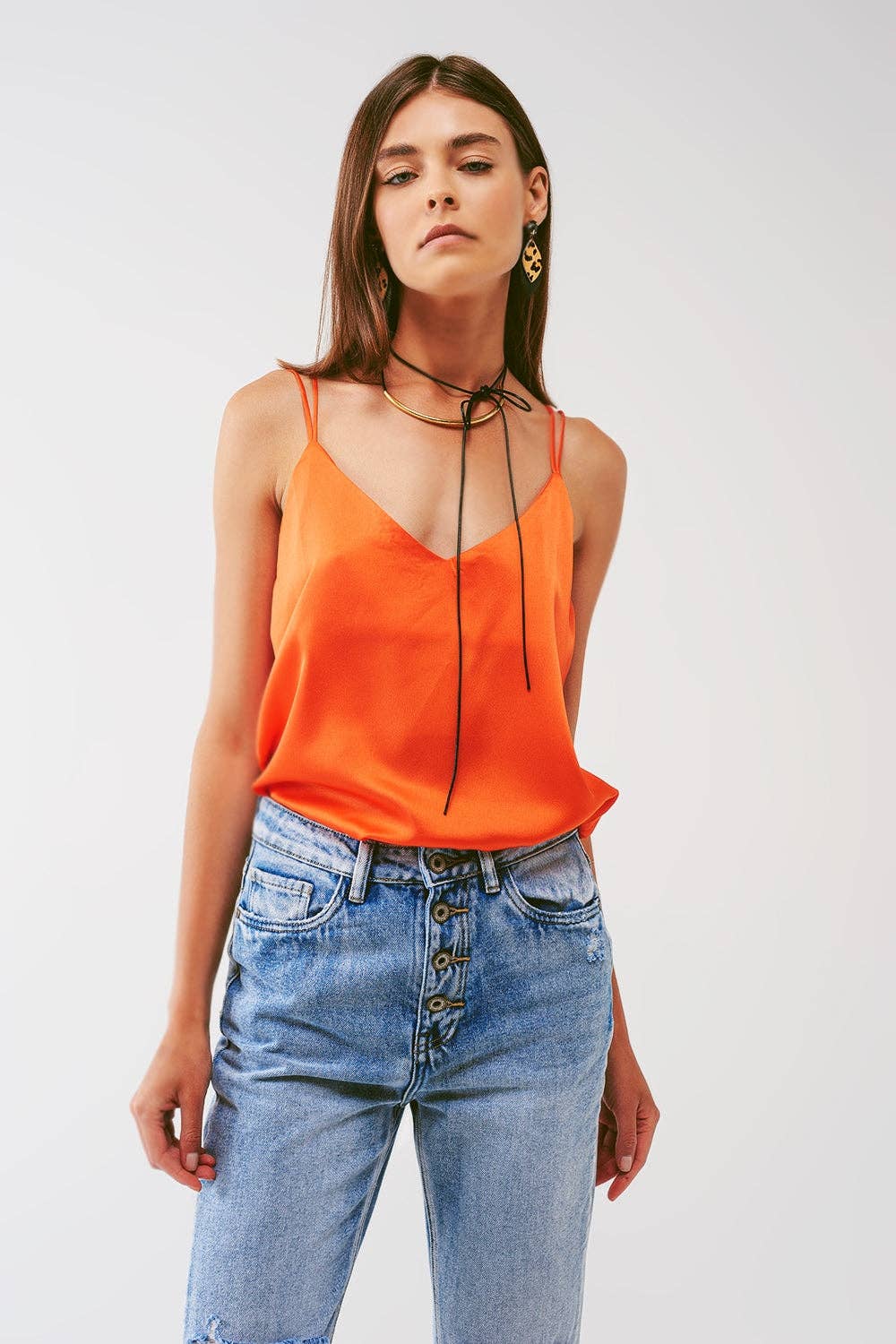 Q2 Cropped Shirt with Spaghetti Straps in Orange