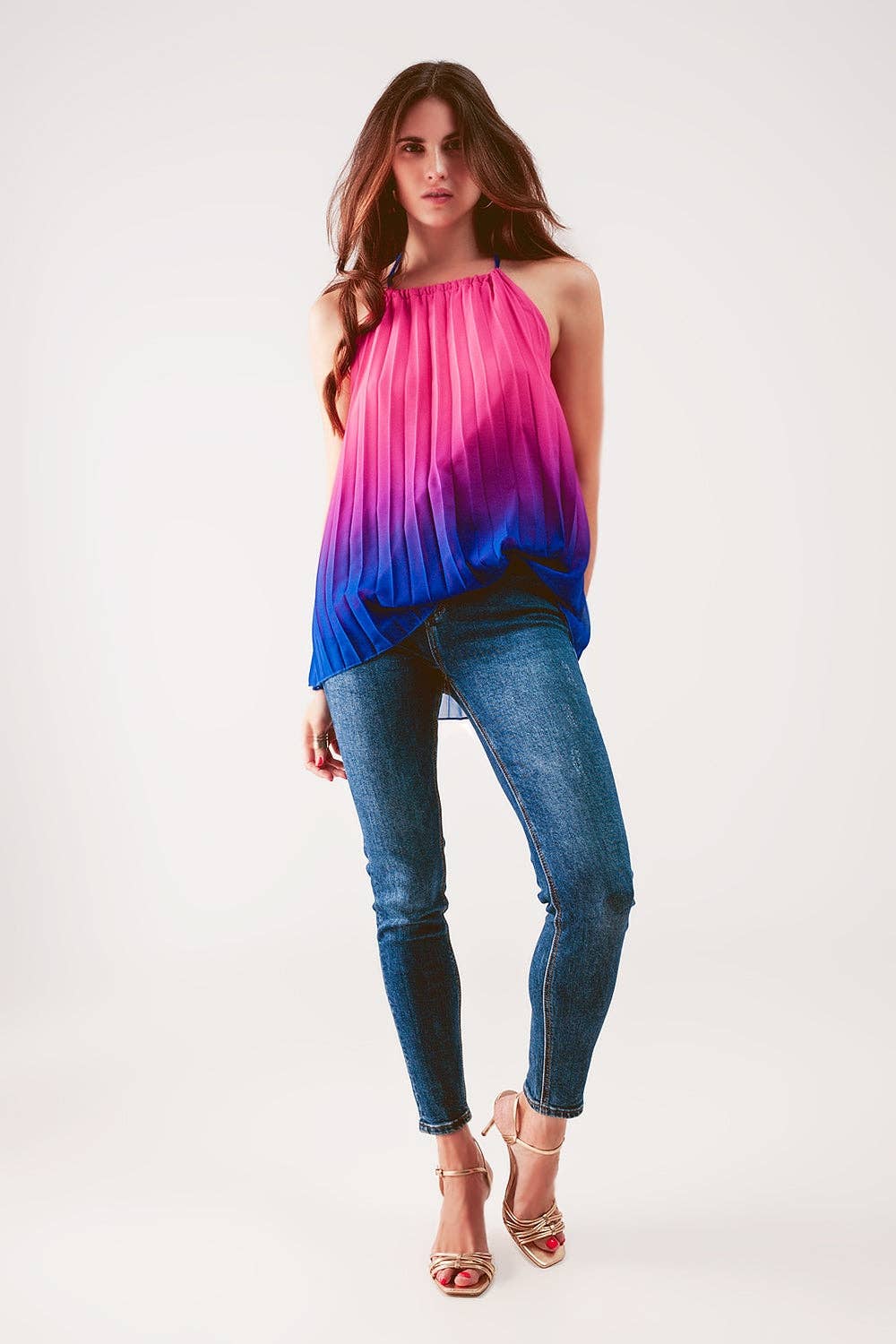 Q2 High neck pleat top in fuchsia ombre