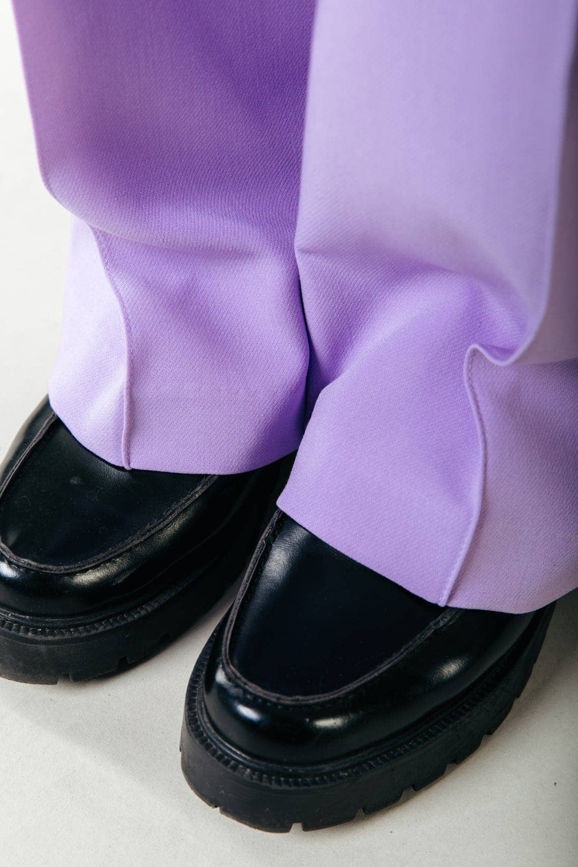 Colourful Rus Straight Pants | Light lilac