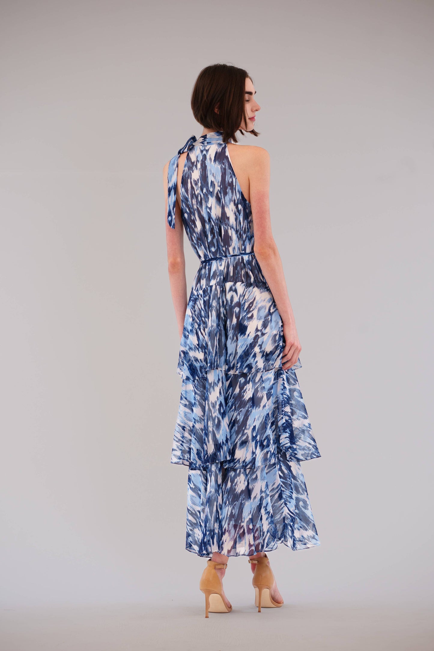 Julia Jordan LONG TRIPLE TIER DRESS WITH TIE NECK