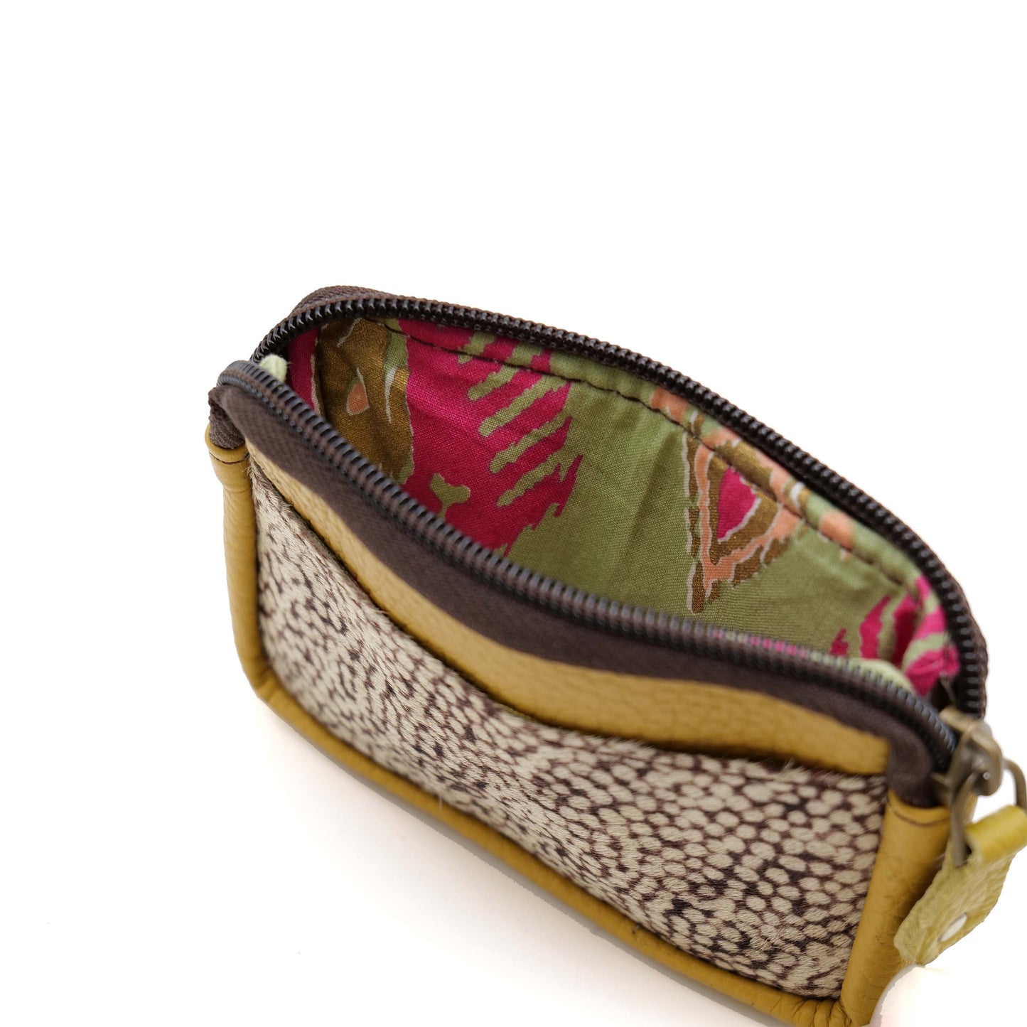Soruku Kai · Pouch