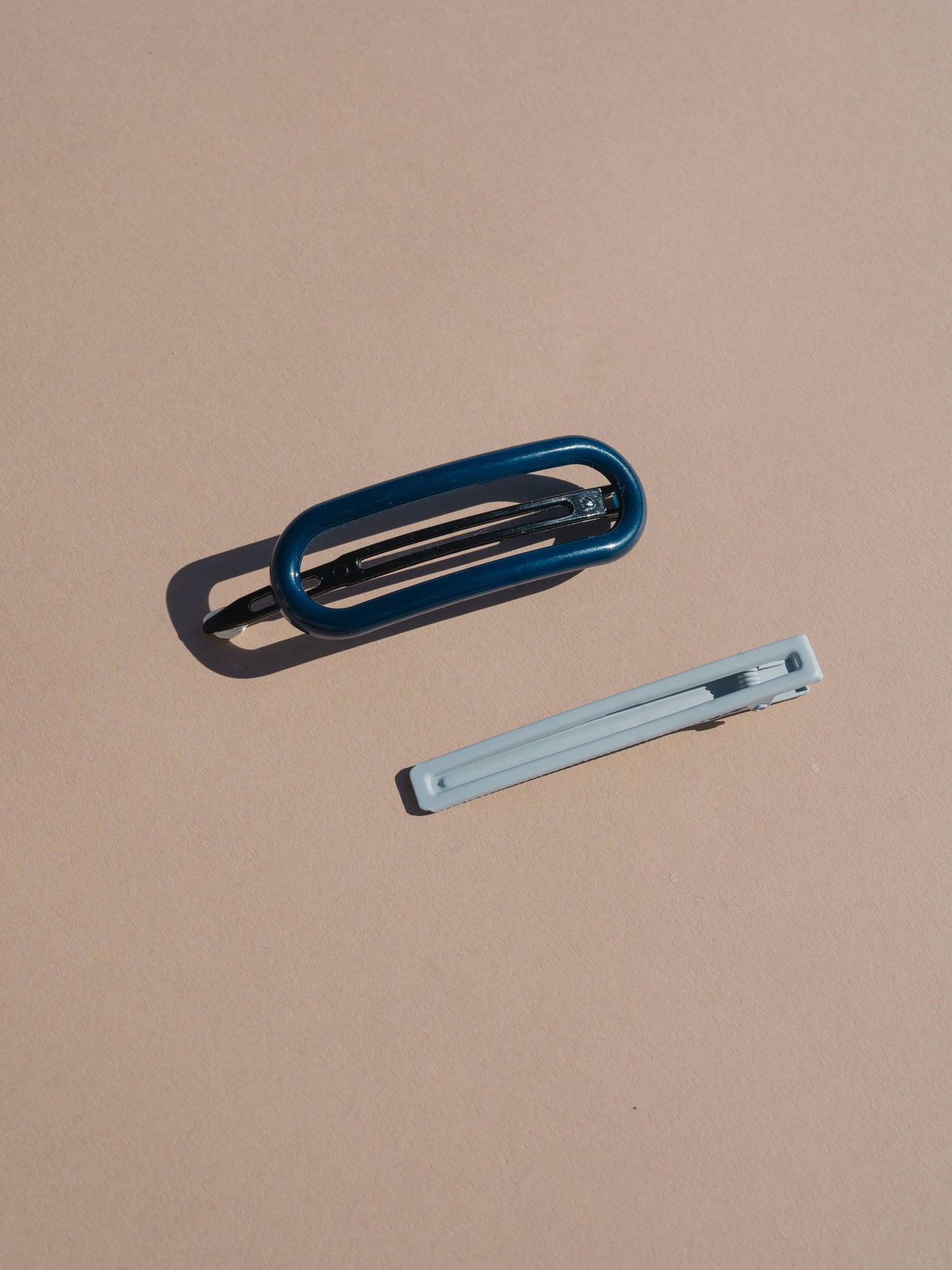 Nat & Noor Byron | Grey + Blue | Hair Clips | Plastic + Metal Clip