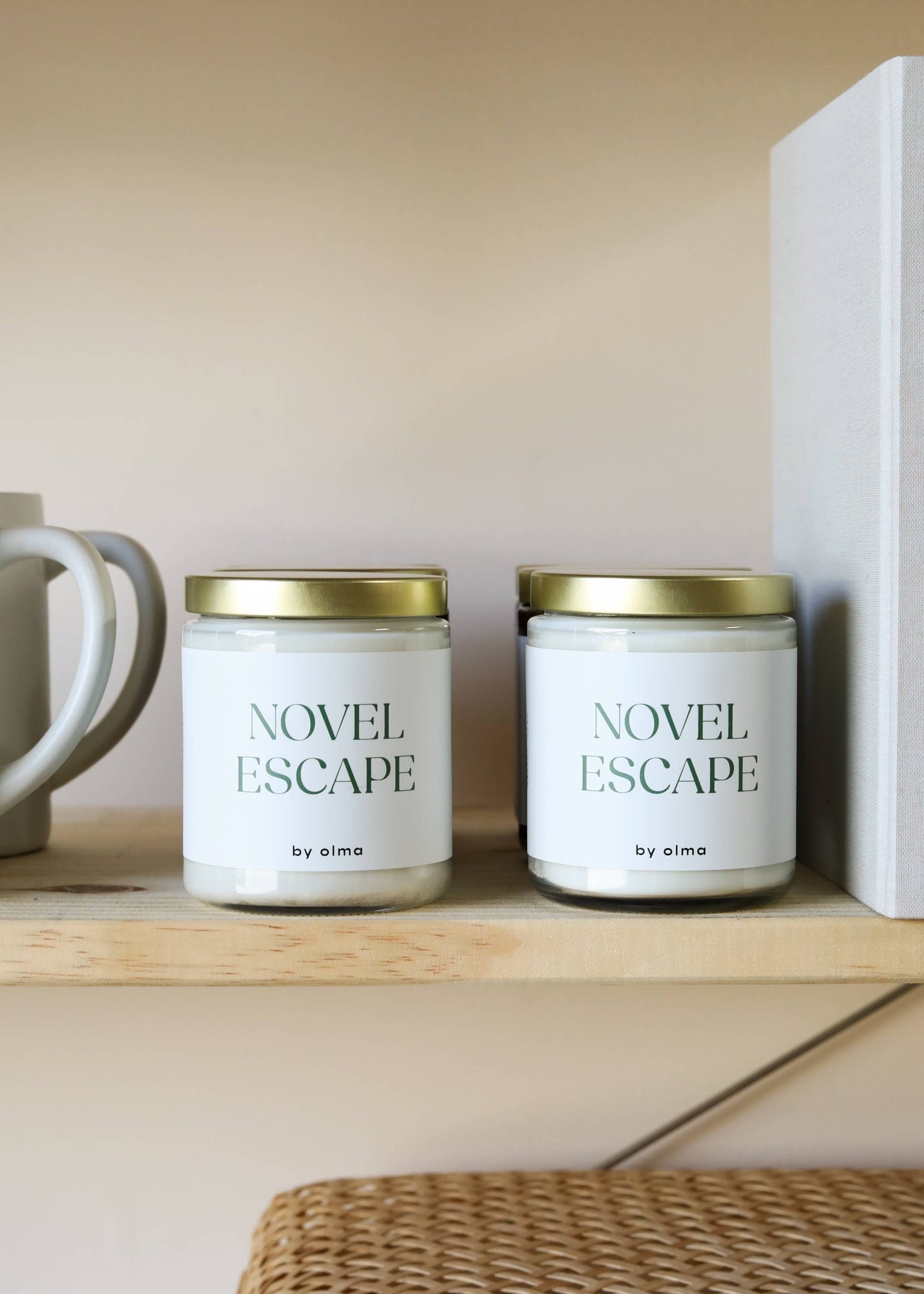 Jax Novel Escape - Book Lover Candle - 9oz Clear