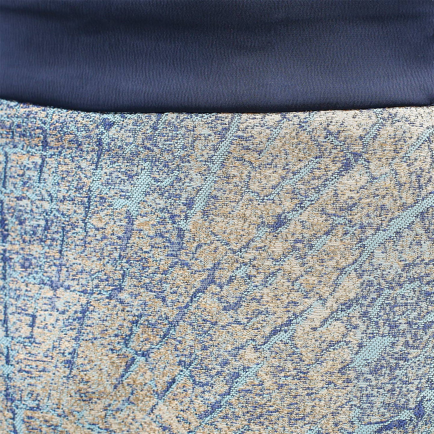 Smart Straight bi-material brocade skirt