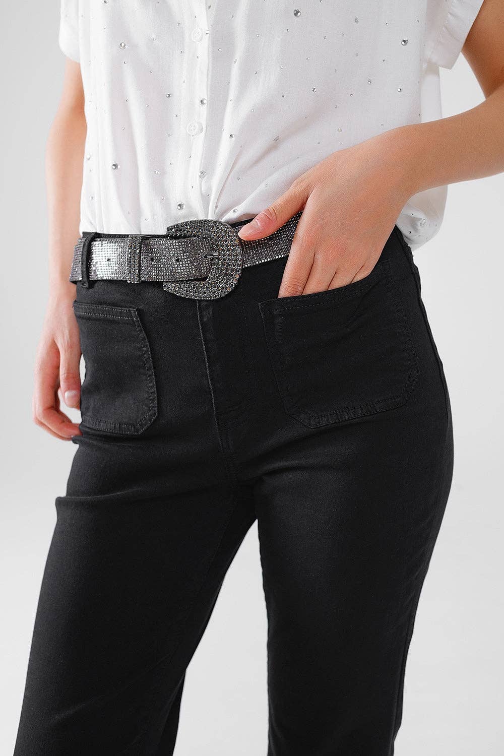 Q2 Black Skinny Flared Jeans With Front Pocket Detail