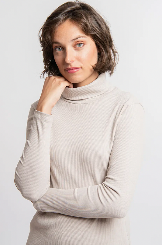 Bourse Turtleneck Top