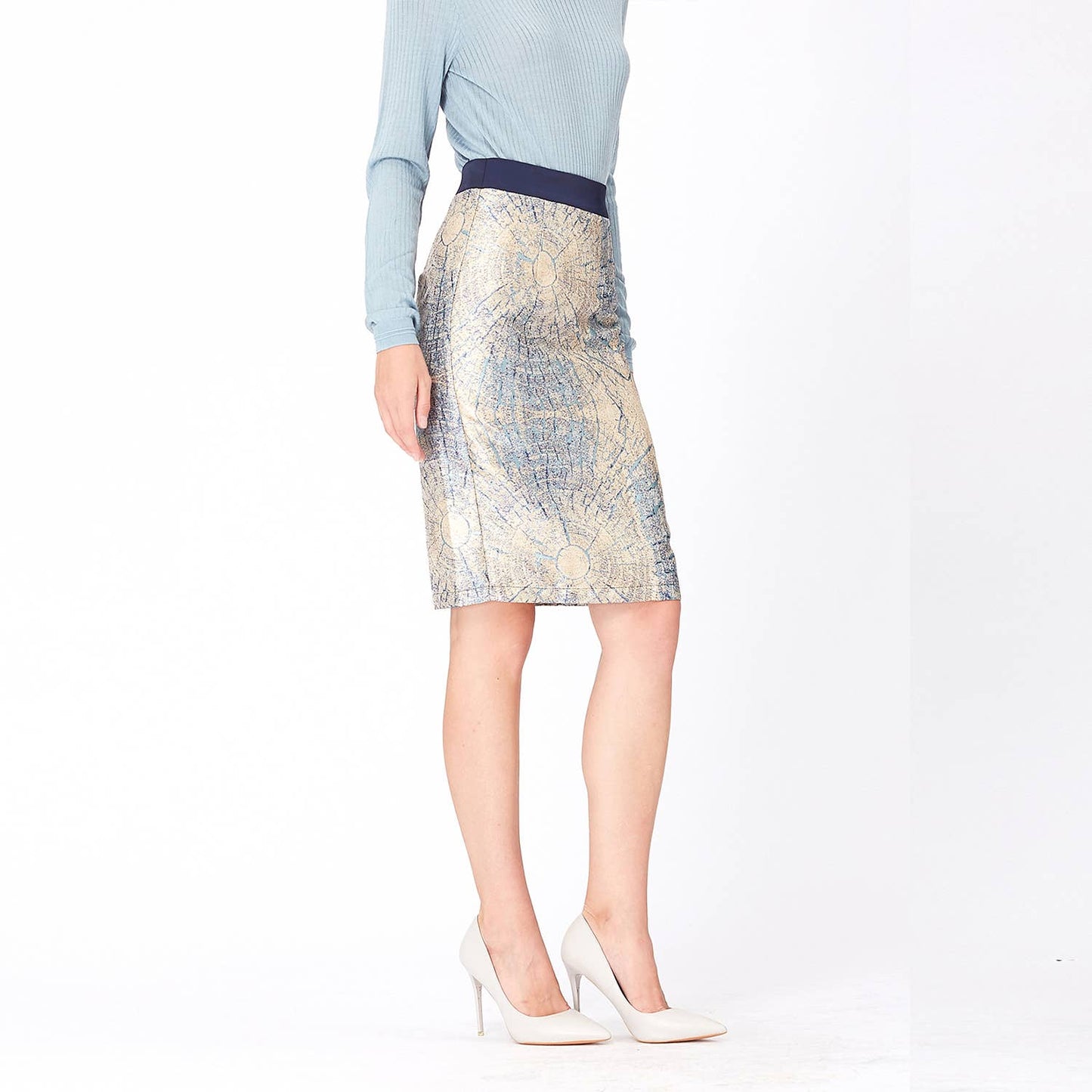 Smart Straight bi-material brocade skirt