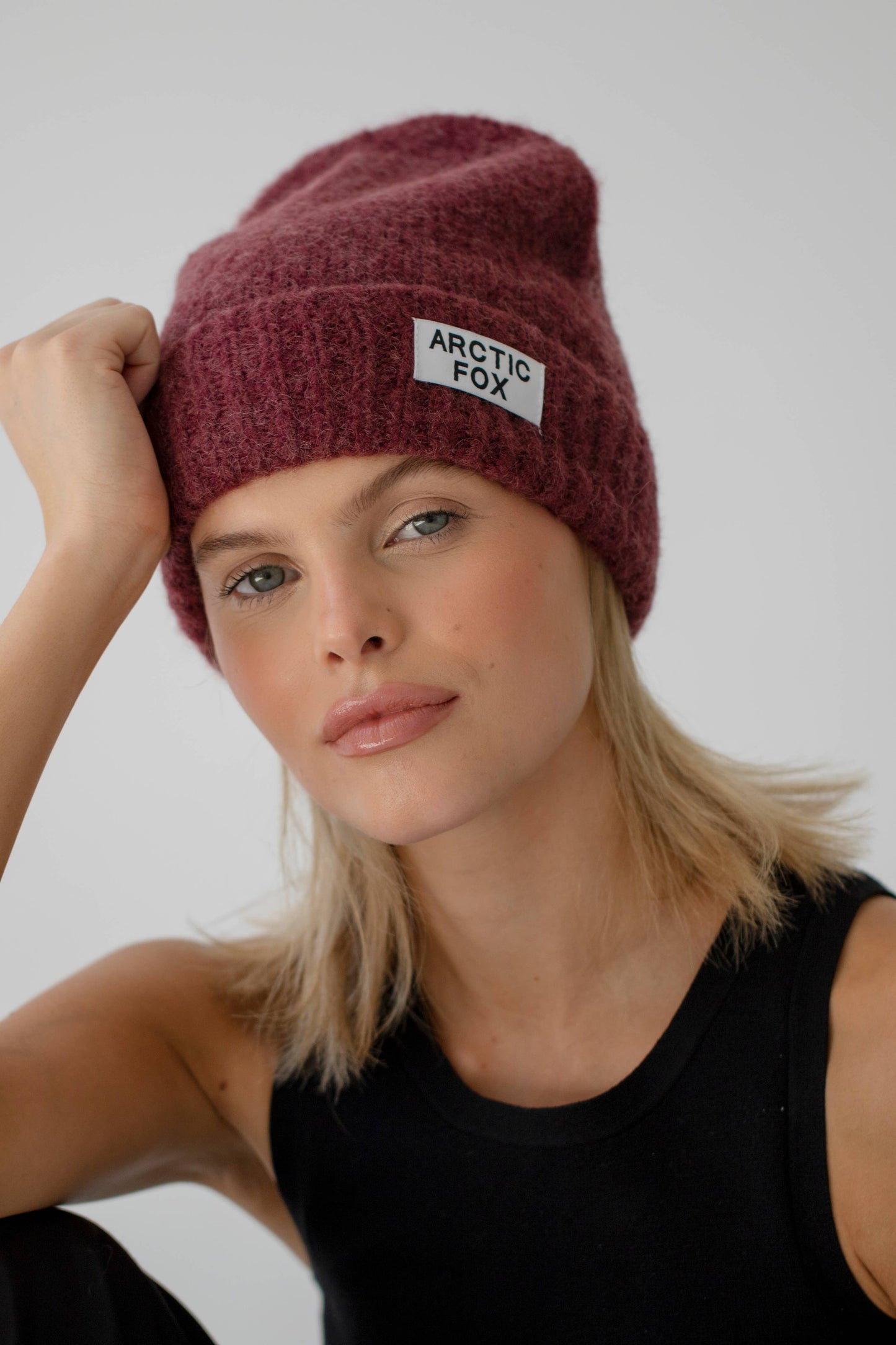 The Mohair Beanie - Bloodstone Red