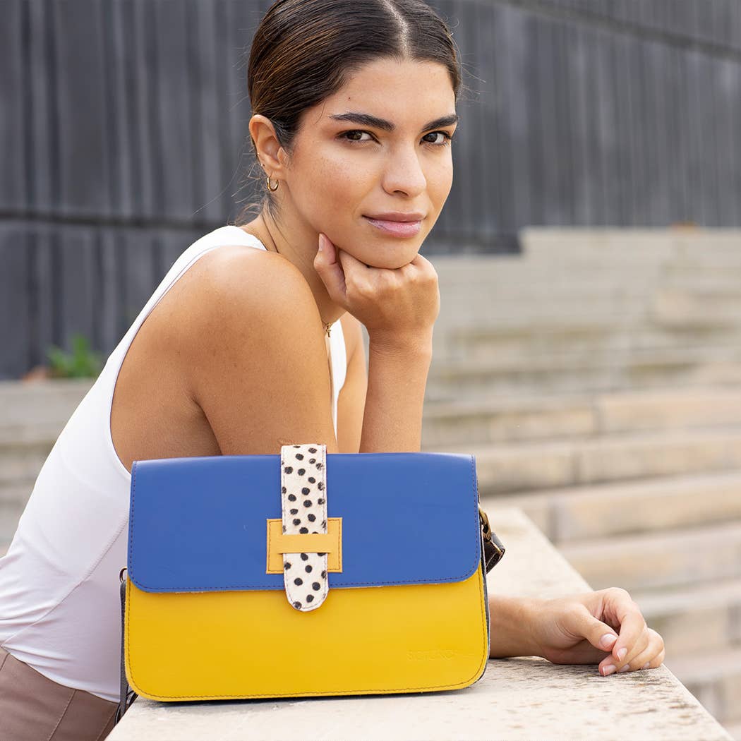 Soruka Jana Reversible Loop · Crossbody Bag