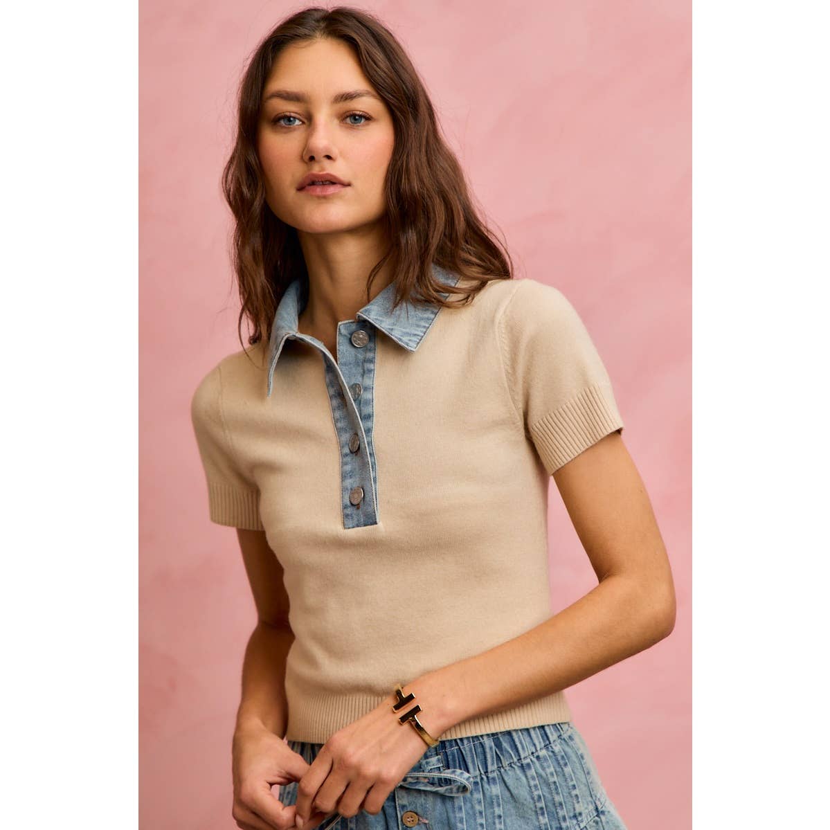 DENIM CONTRAST COLLARED SHORT SWEATER KNIT TOP