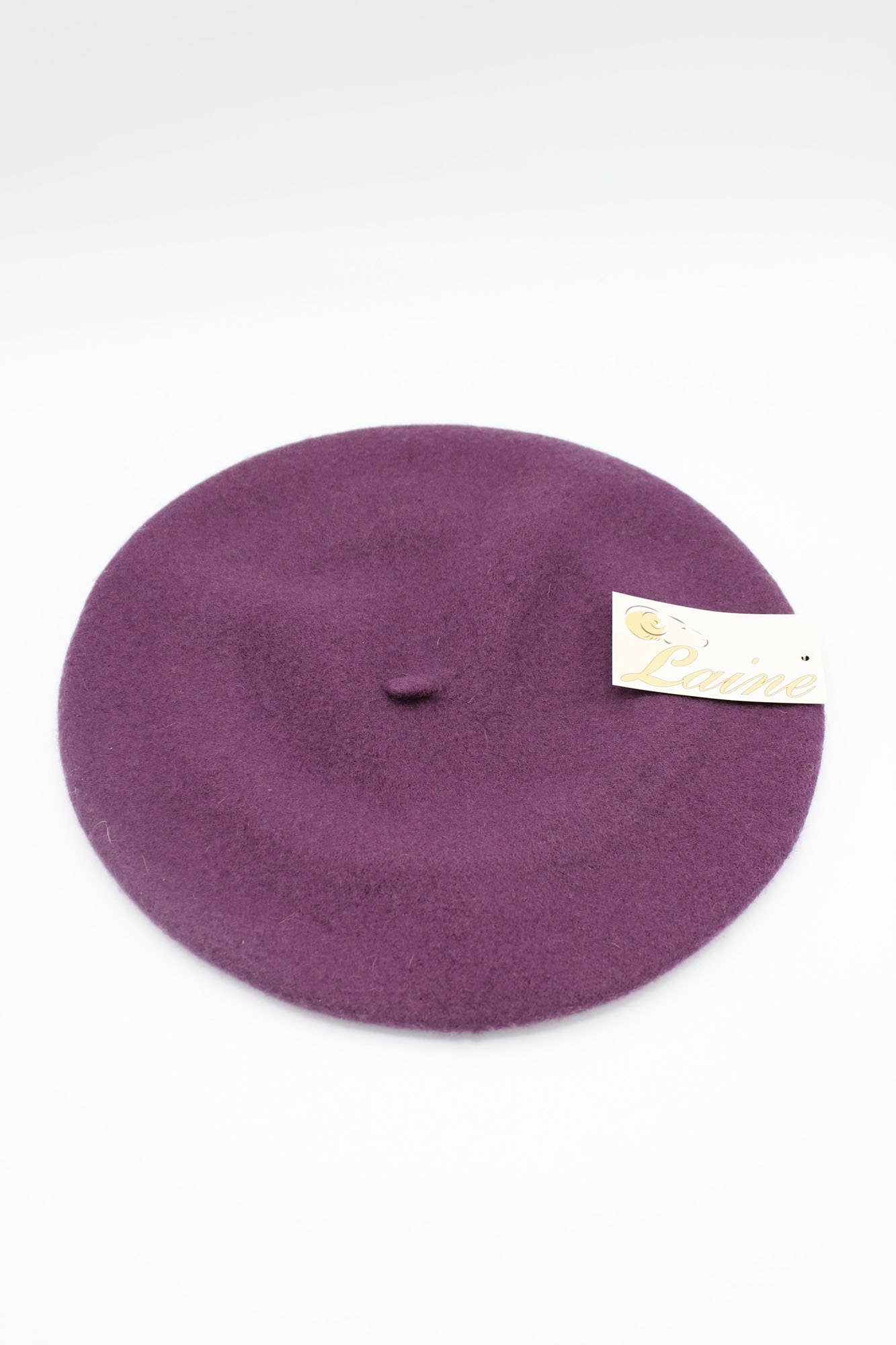 Classic beret in pure wool