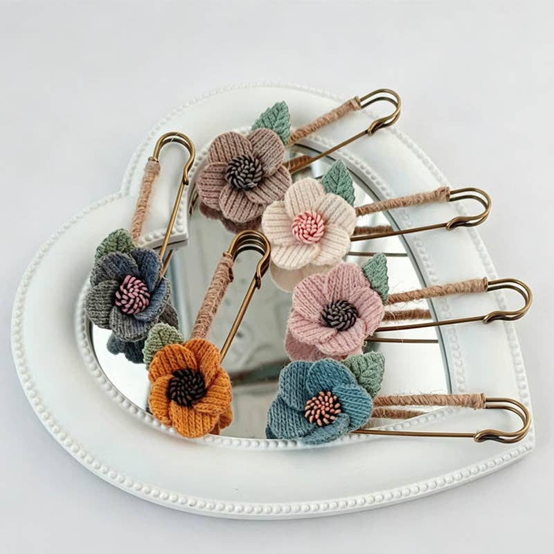 Refined Forest Style Flower Scarf Daily Brooch pin
