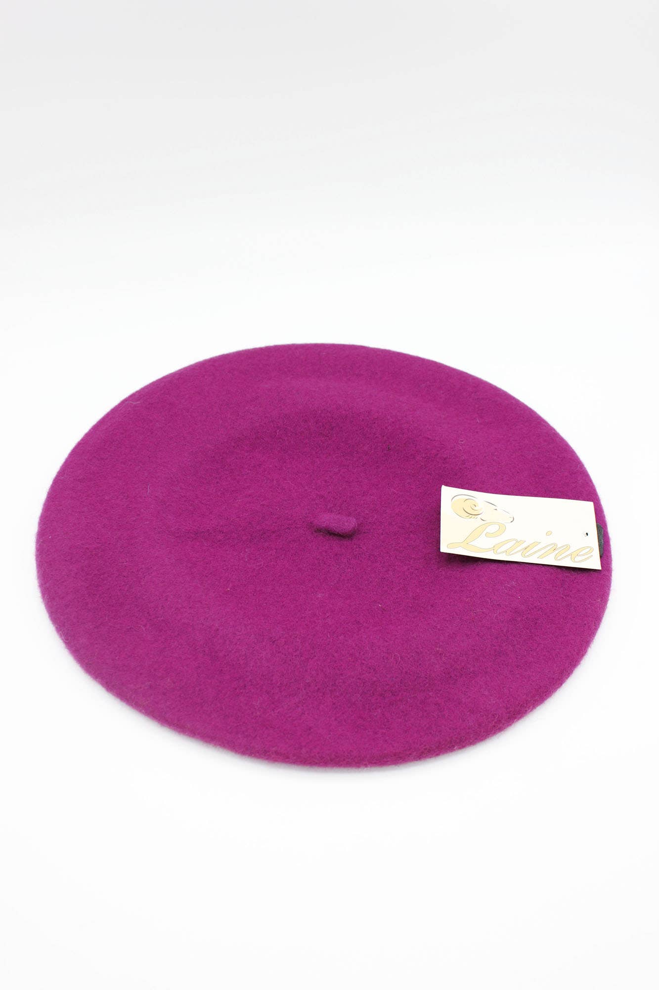 Classic beret in pure wool